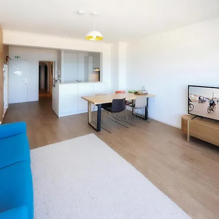 Lovely In With House Sea View
